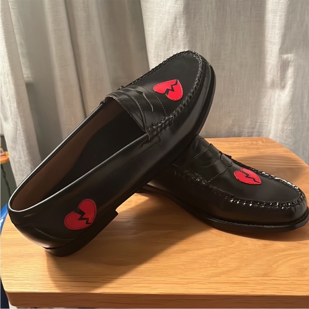 G.H. Bass Originals Weejuns size 9.5 Whitney Love